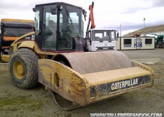 Rulo Caterpillar, modelo CS663E, año 2003, 6270 horas