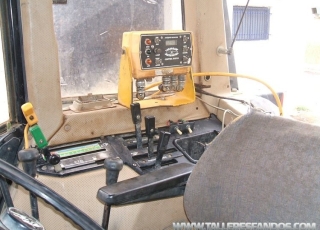 Trailla Laser marca Los Antonios, modelo Cuello de Cisne, ensanchable a 4 metros, año 1998, con:
Tractor Lamborghini, modelo 1506, de 140CV, doble tracción, 4777 horas, año 1990.