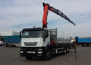 Crane truck IVECO AD260S36Y/PT, 6x2, 3th axel lift, yar 2007, open box, crane Palfinger PK23002 with 6 hydraulic arms and two manuals, winch and remote control