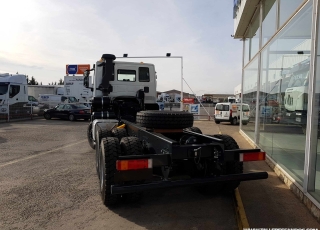 New IVECO ASTRA HD9 64.45, 6x4 of 450cv, Euro 6 with manual gearbox.