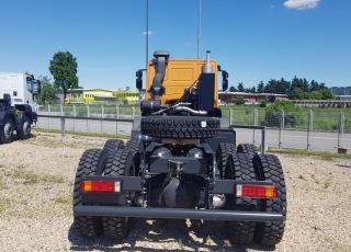 15 new units ASTRA HHD9 86.48. 8x6, 480cv, Euro 3.
Iveco Cursor 13 engine, automatics with  intarder.
HHD9 version, Heavy Heavy Duty of 3m width, 63Tn of GVW and a GCW of 250Tn.