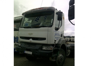 Tractor unit Renault Kerax 420, 4x4, year 2006