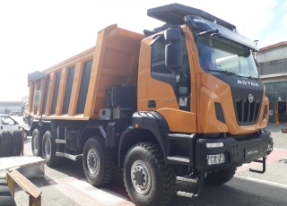 New IVECO ASTRA HHD9 86.50, 8x6 of 500cv, with Allison 4700  gearbox with retarder.
With new CANTONI box 24m3