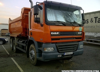 Dumper DAF CF85.380, 6x4, de diciembre de 2006, solo 57.000km