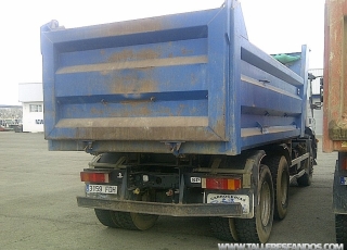 Camión Dumper IVECO AD380T38, 6x4, con caja Danima, año 2006, 129100km.