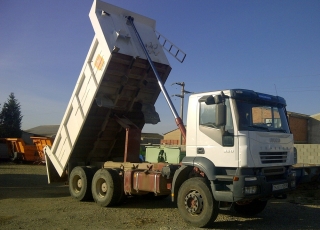 Dumper IVECO AD260T35 6x4