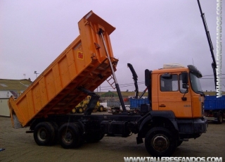 Dumper MAN 33.364, 6x4, manual, año 2001, caja Meiller Kipper.