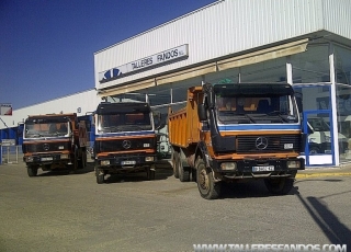 Three used tipper brand Mercedes, 2 models 2629AK 6x6, one model 2635AK 6x6, years 1989 and 1991.