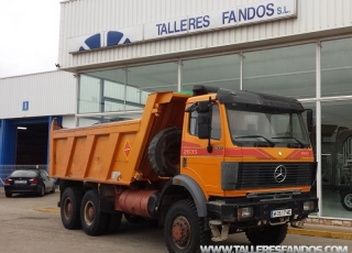 Dumper Mercedes Benz 2635, 6x6, año 1.991, grupo grande, caja Meiller Kipper y neumaticos en buen estado.