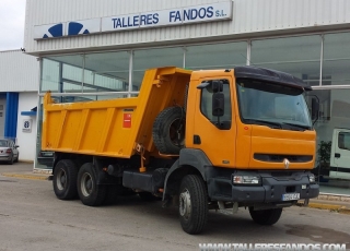 Tipper truck Renault Kerax, 420.34, 6x4, year 2003, with 169.665km, box Meiller Kipper.