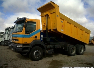 Dumper Renault 420.34, 6x4, año de fabricación 2001, manual, Euro 3.