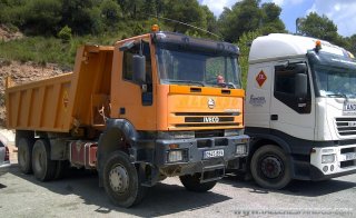 Tipper truck IVECO MP380E44W