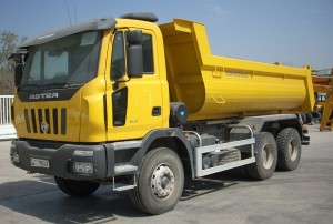 Entrega de dumper Iveco ASTRA HD8 64.41