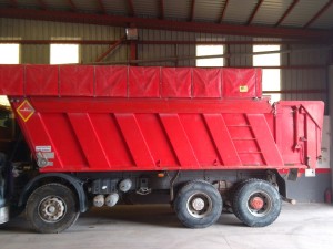 Entrega de dumper de ocasión Iveco ASTRA HD7c 84.40